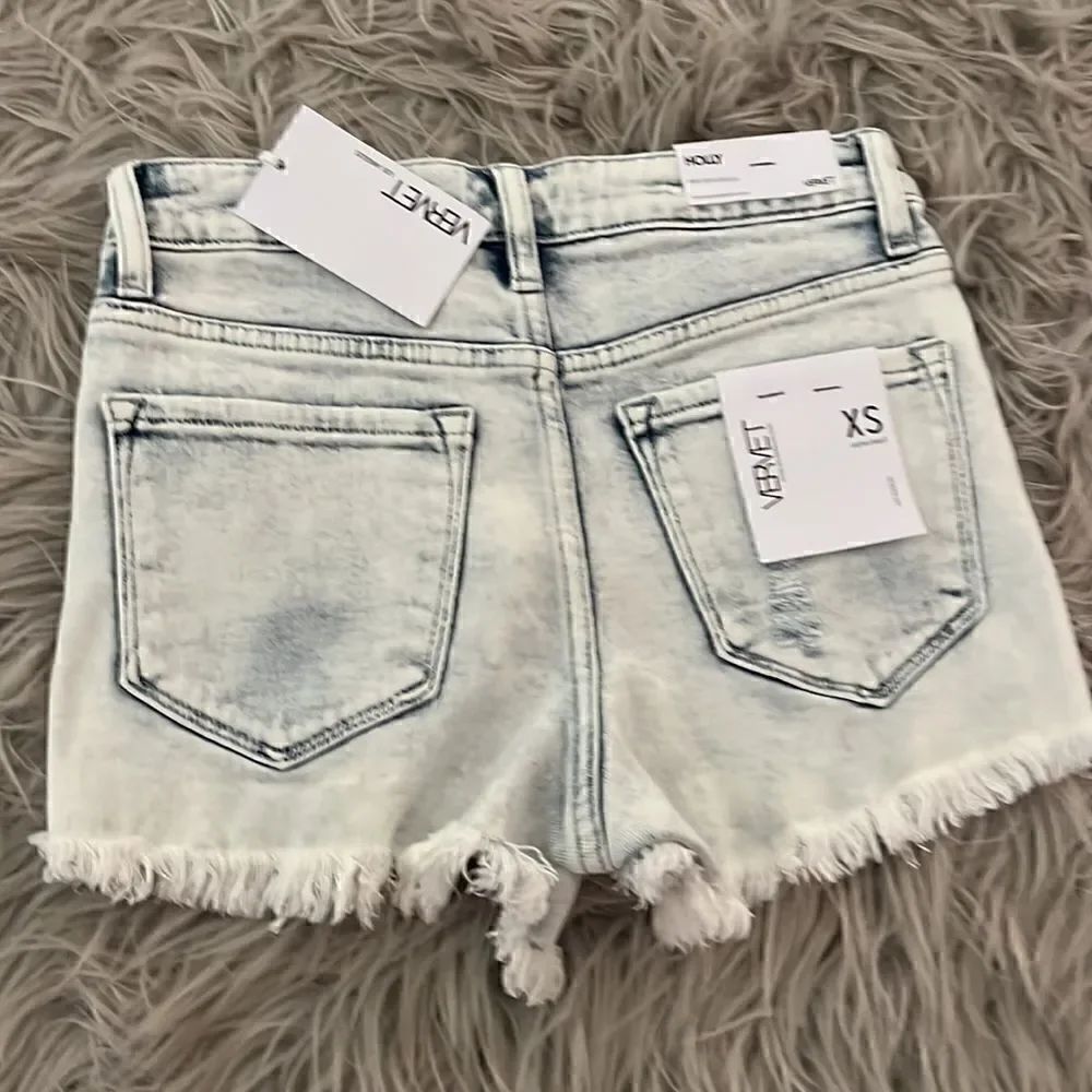 Vervet Holly Cutoff Jeandenim Shorts Xsnwt — image 3 of 3